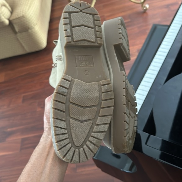 Ankle boots NWT - Picture 3 of 3